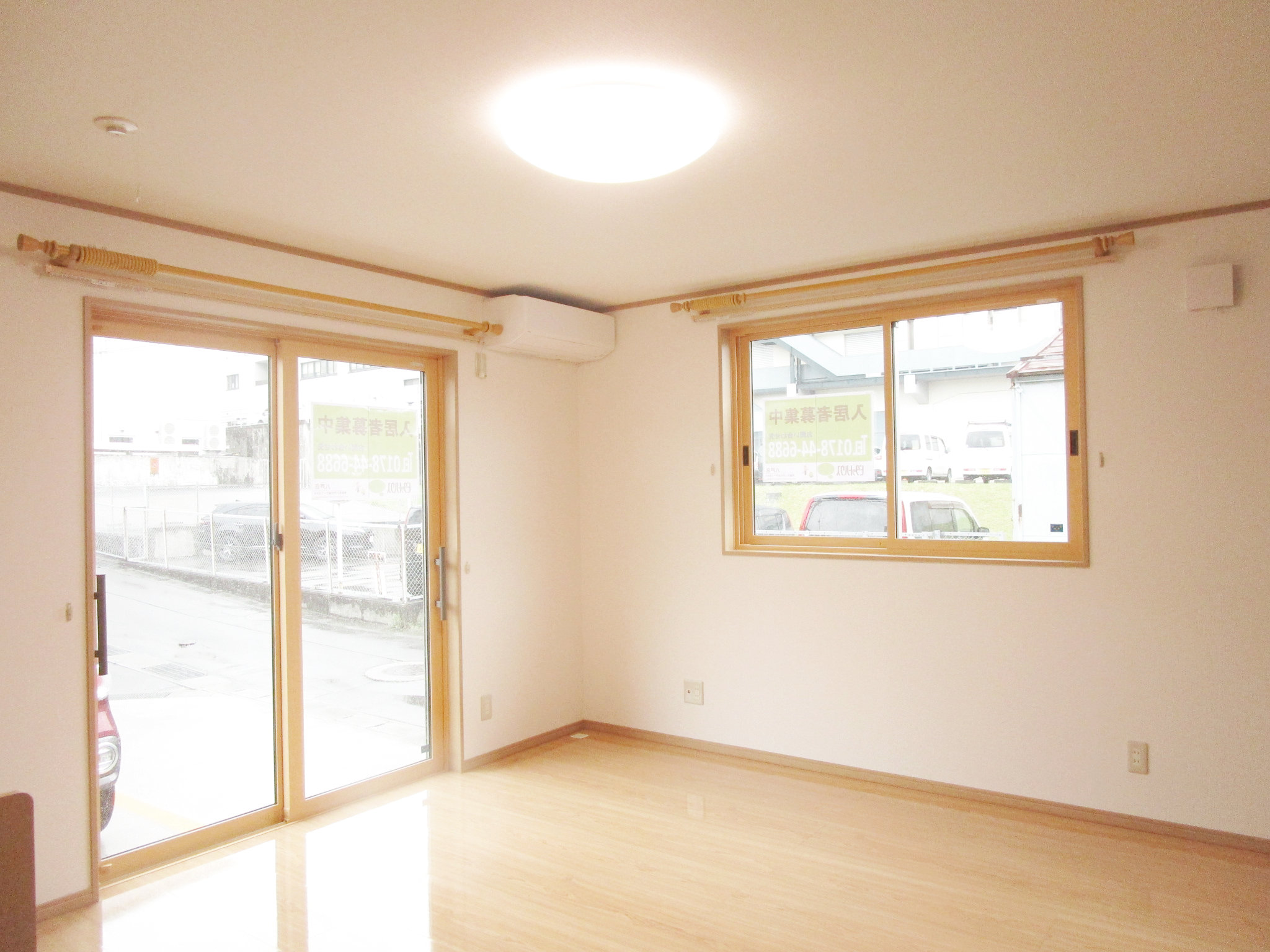 カーサセル 101号室