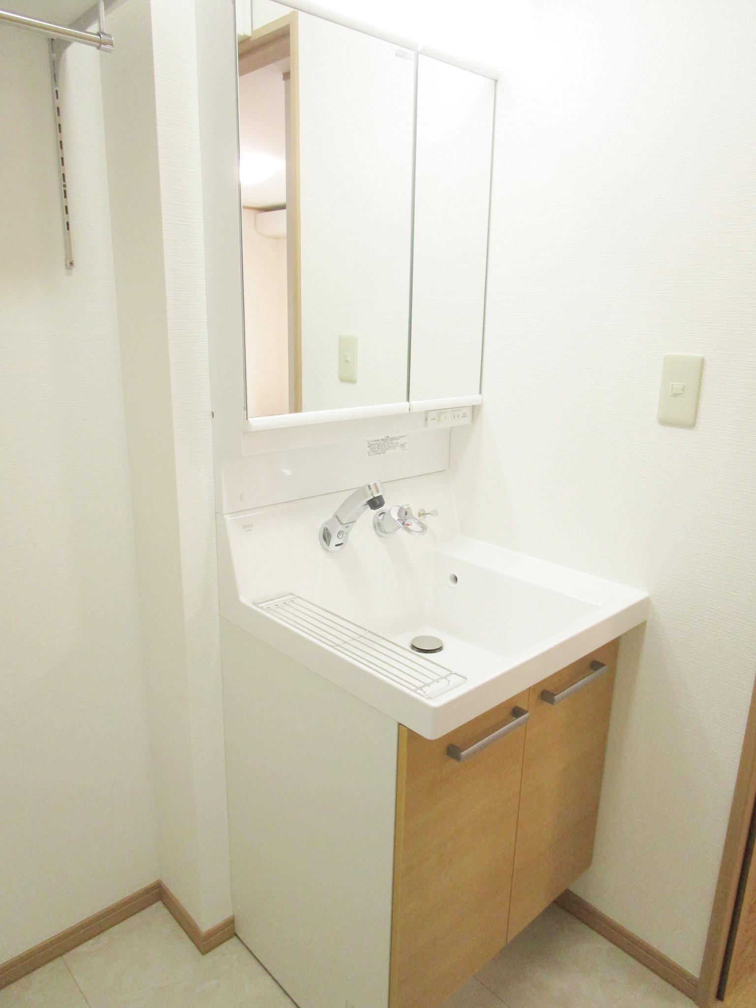 カーサセル 101号室