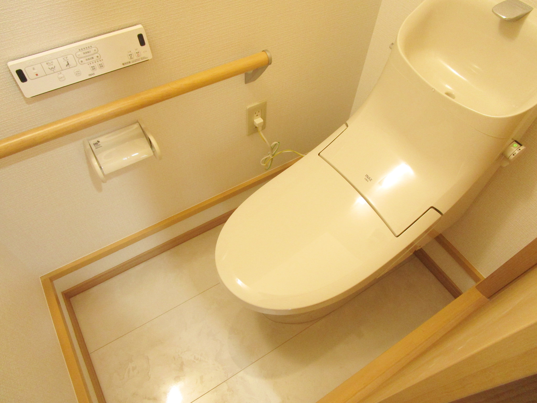 カーサセル 101号室