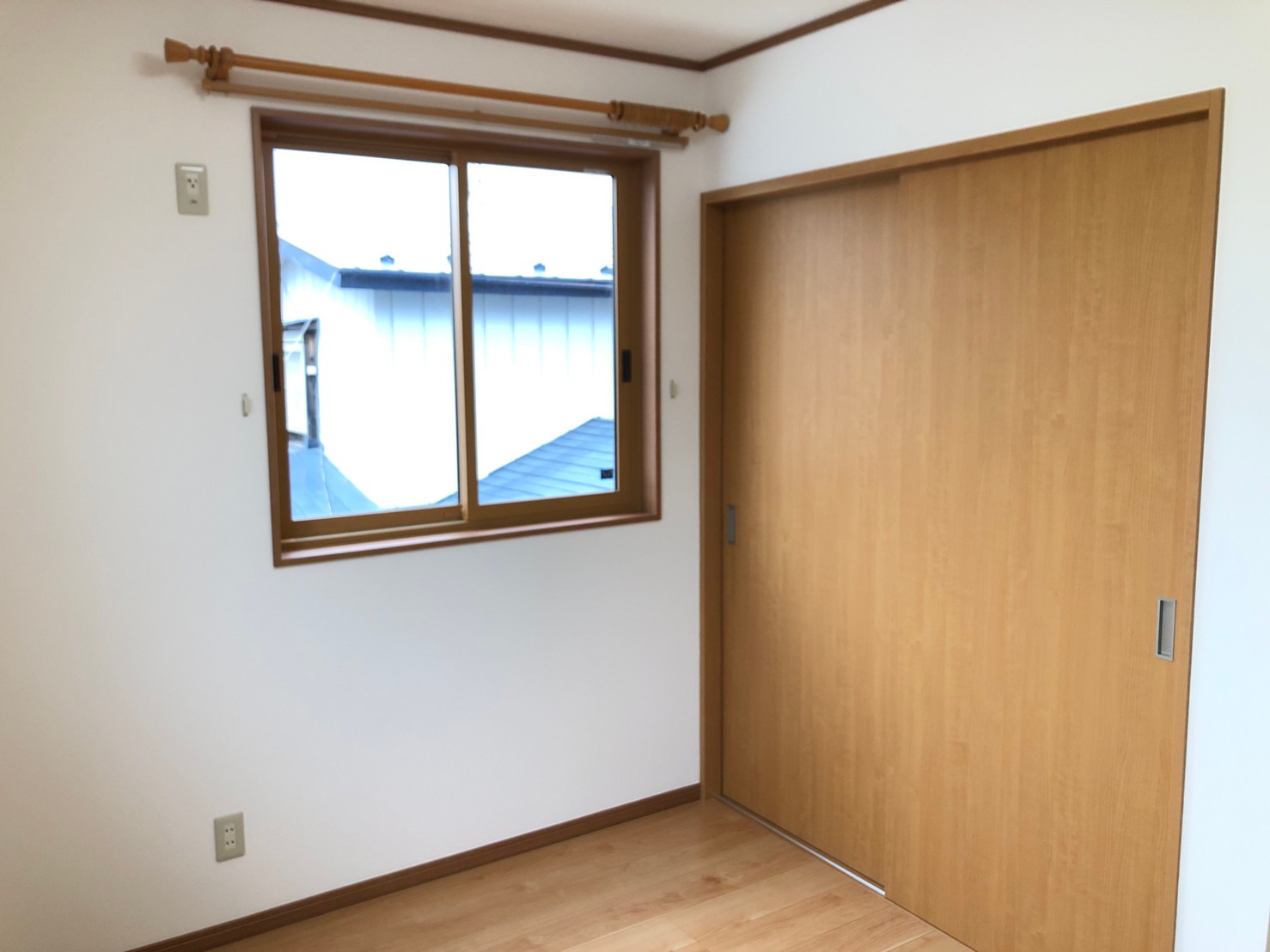 カーサリーブロオット 203号室