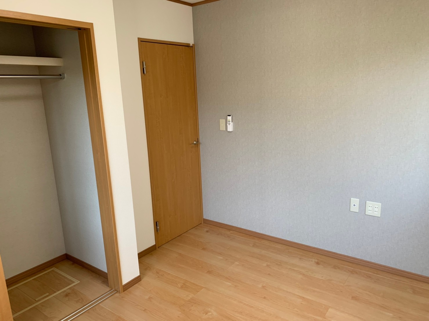 カーサリアン 102号室